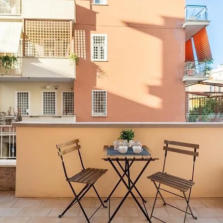 San Pietro Luminoso E Moderno Apartman