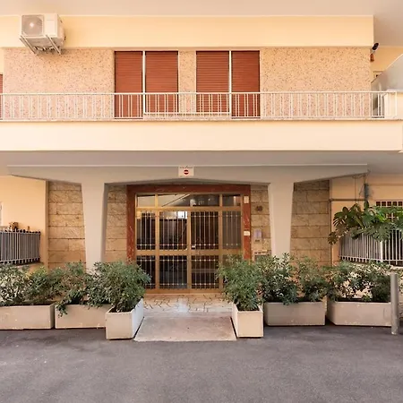 Apartman San Pietro Luminoso E Moderno