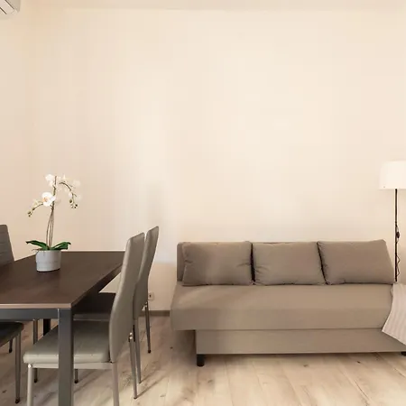 Vatican District - Metro At The Door - Modern Flat