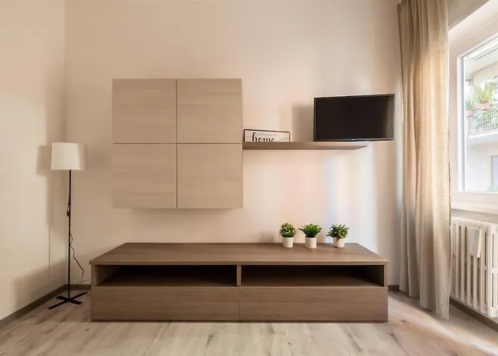 San Pietro Luminoso E Moderno * Ρώμη