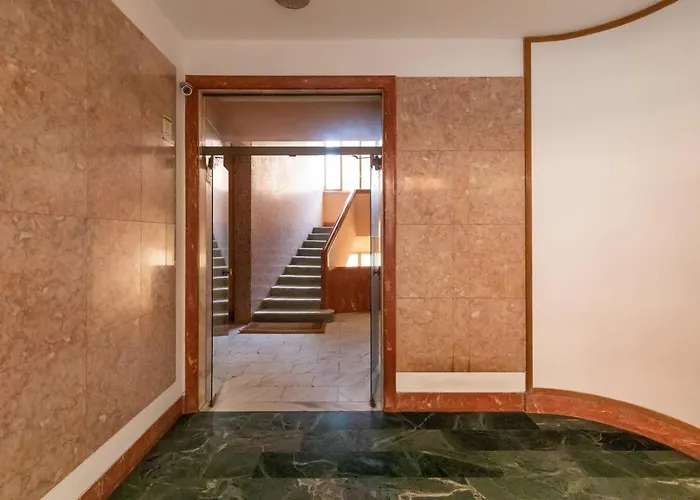 San Pietro Luminoso E Moderno Ρώμη